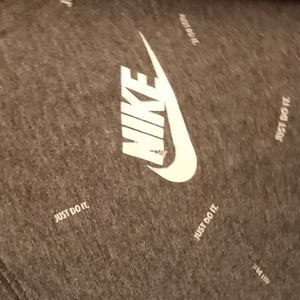 Mens Nike Shirt